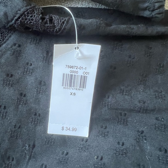 Old Navy Women Black Puff Half Sleeve Button Down | XS - Picture 5 of 5